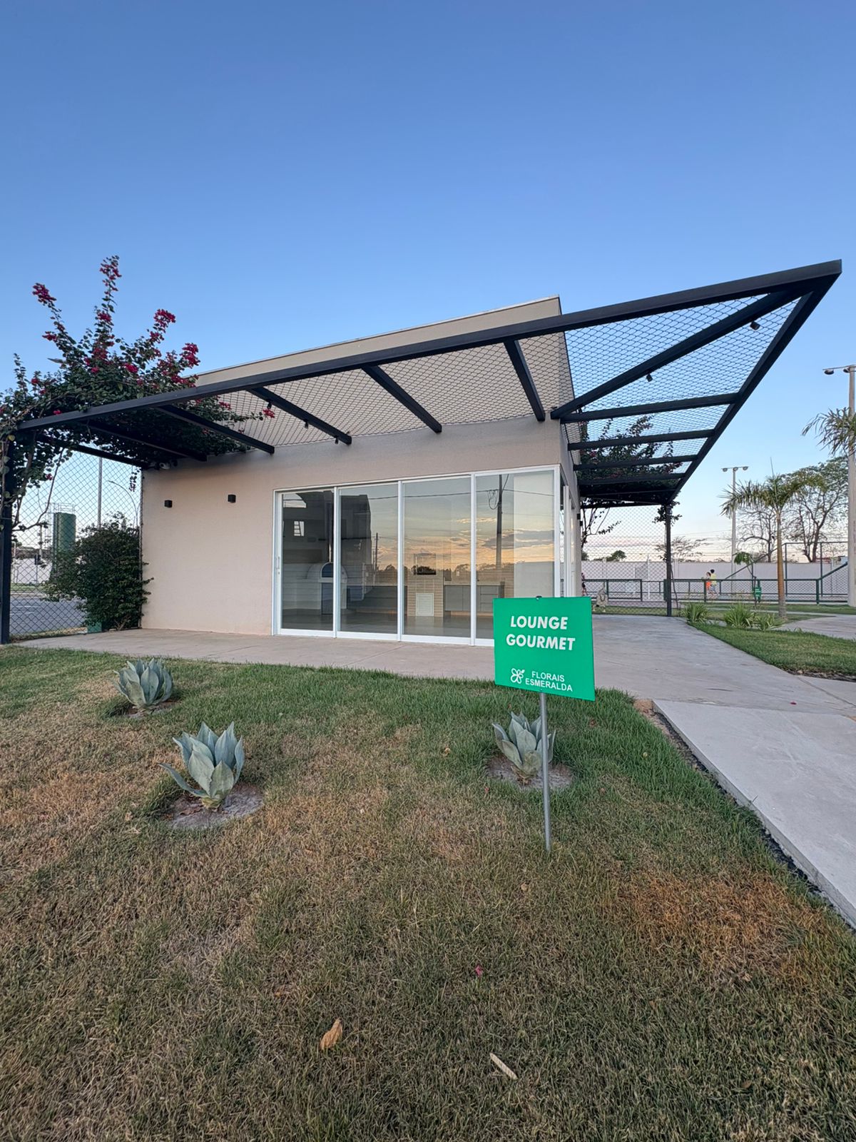 WhatsApp Image 2025-12-12 at 17.43.15 (3)