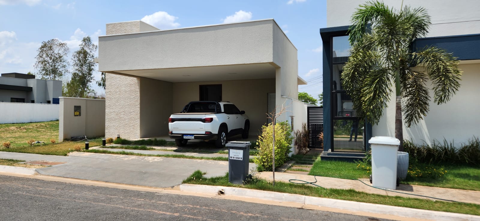 WhatsApp Image 2025-12-15 at 14.06.04